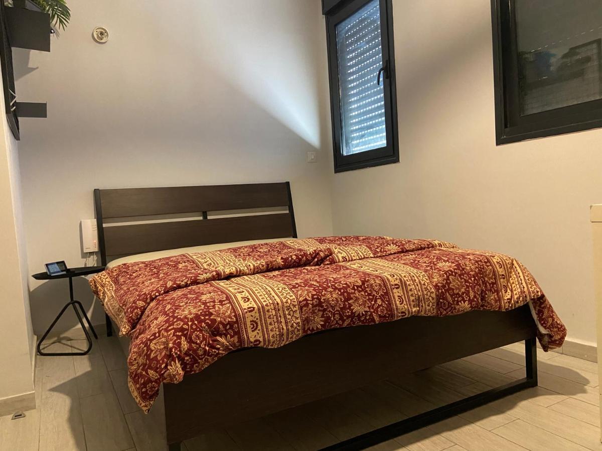 Beauty Apartment 3 Rooms Wi-Fi Netanya Exteriör bild